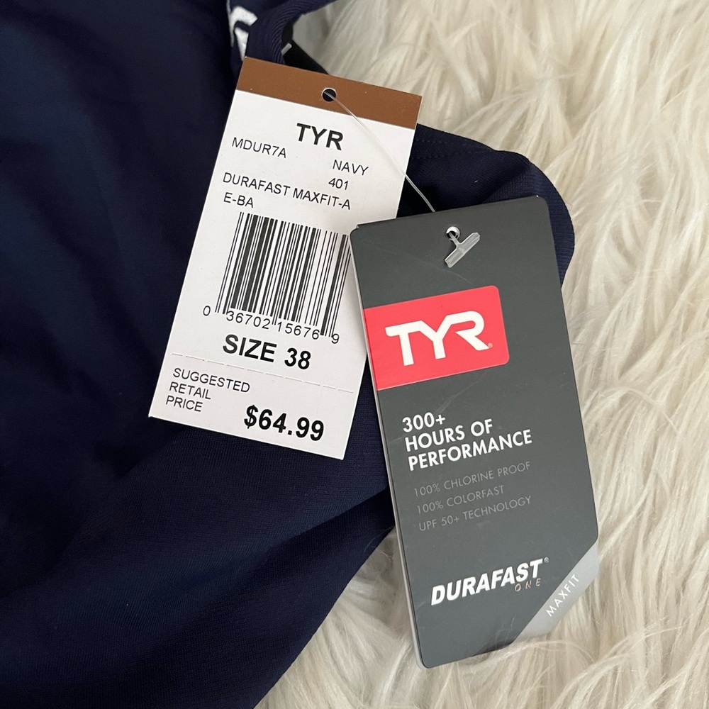 {TYR} Durafast MaxFit Performance One Piece Swimsuit in Navy - Womens 38 (XL) - Picture 10 of 12